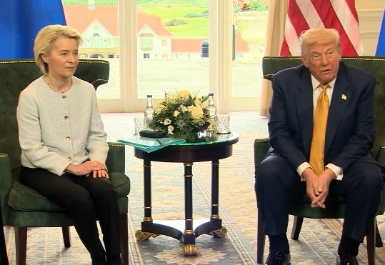 Ursula von der Leyen ja Donald Trump/ The White House