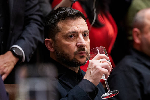  Volodymyr Zelenskyi , Valkoisen talon kabinetissa Washington DC:ssä, Yhdysvalloissa, perjantaina 17. lokakuuta 2025. Kuva: Aaron Schwartz 